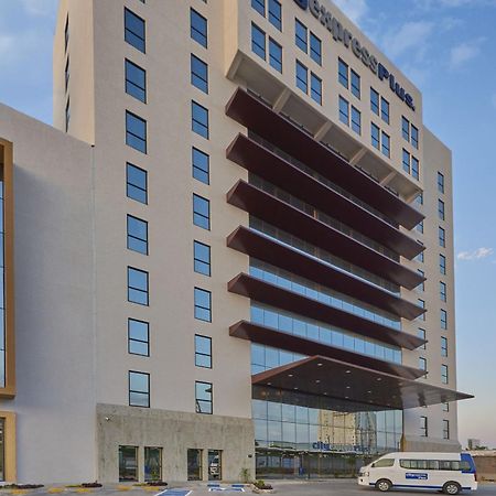 City Express Plus By Marriott Leon Centro De Convenciones Екстериор снимка