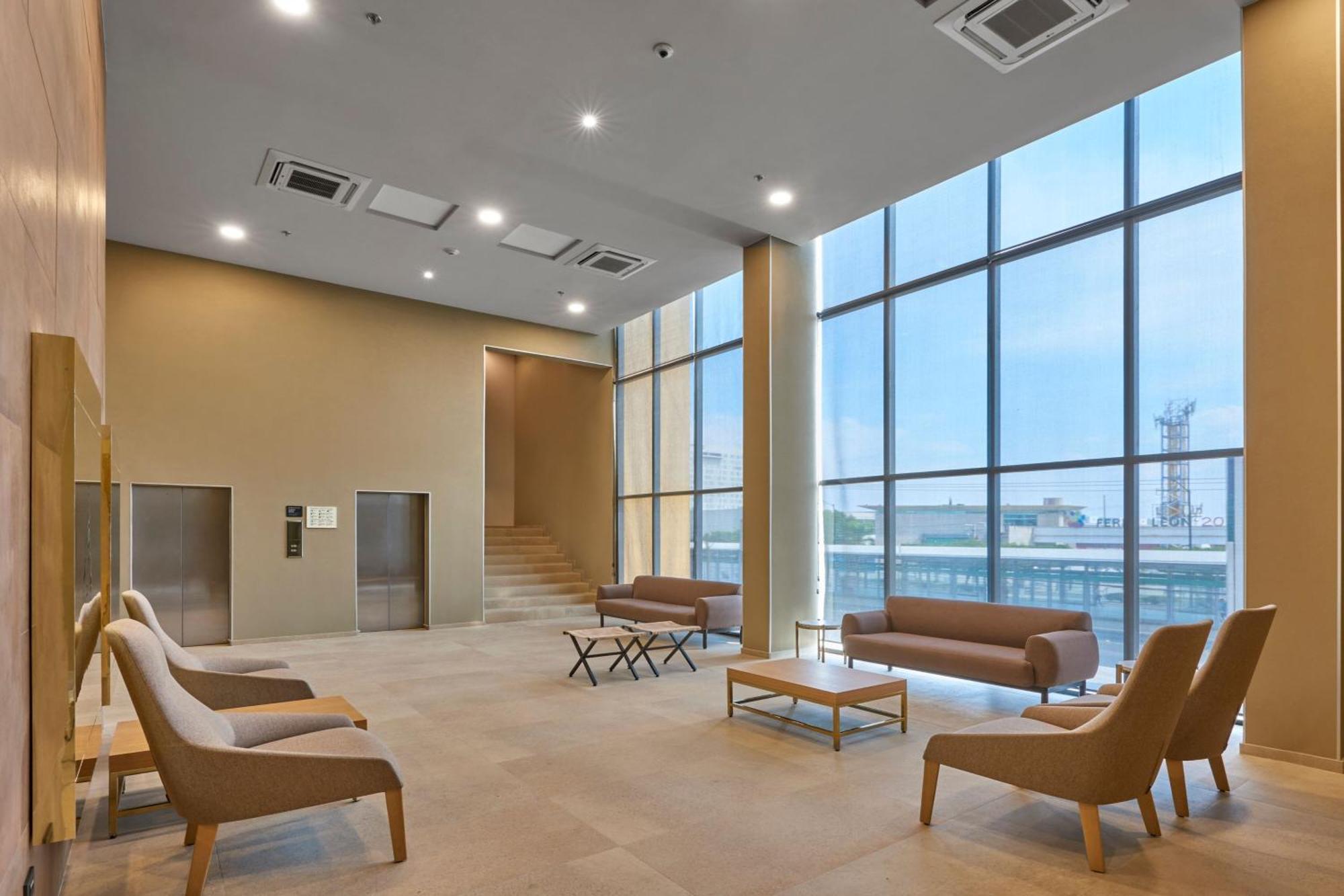 City Express Plus By Marriott Leon Centro De Convenciones Екстериор снимка